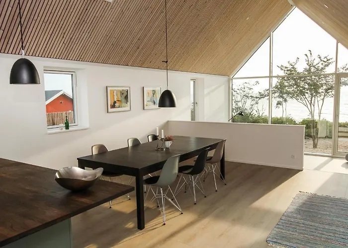 3 Bedroom Lovely In Samso Ferienhaus